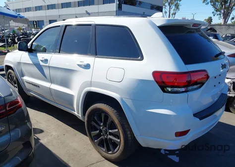 2017 Jeep Grand Cherokee Altitude 4X2 from USA, damaged, VIN 1C4RJEAGXHC952415